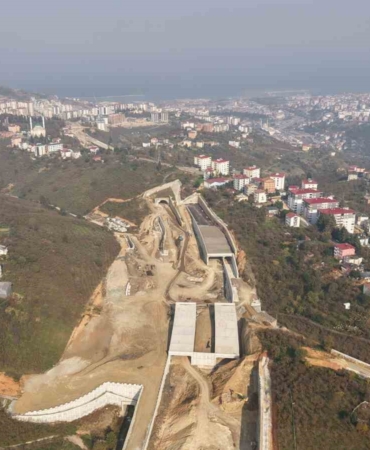 tamamlandiginda-trabzon-trafigi-nefes-alacak-lxUGHYsg.jpg