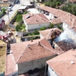 tandirda-cikan-yangin-3-evi-kule-ceviriyordu-llmsVnJL.jpg