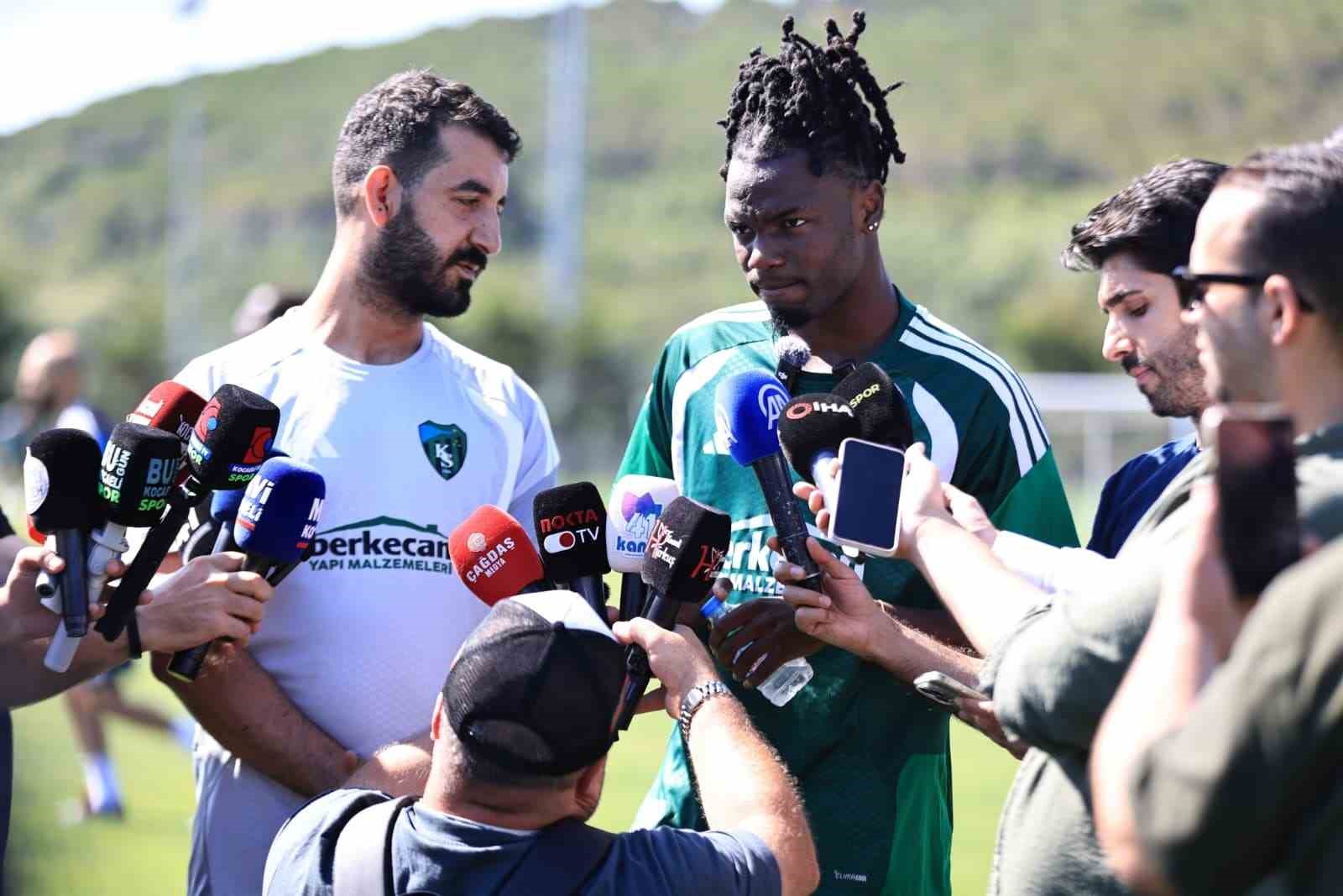 tanguy zoukrou kocaelisporda olmayi istedim 0 mM7HklnP