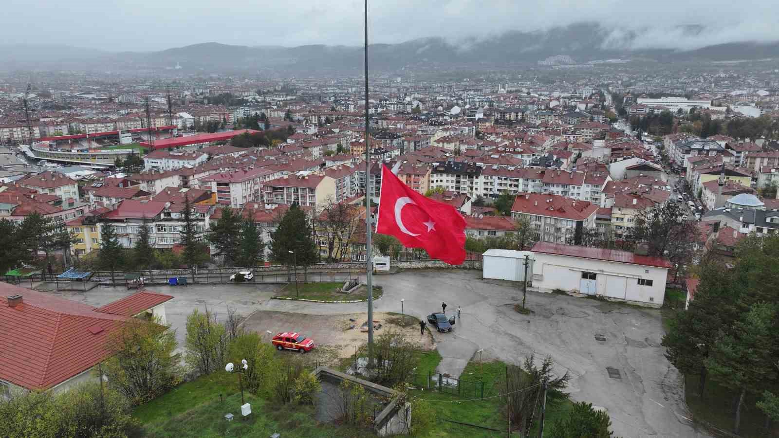 tanju ozcan boluda 3 gun boyunca tum eglence etkinlikleri iptal edildi 2 5CuPh2H8