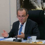 tanju-ozcan-hakkinda-nitelikli-cinsel-saldiridan-da-sorusturma-baslatildi-EDaXAJGM.jpg