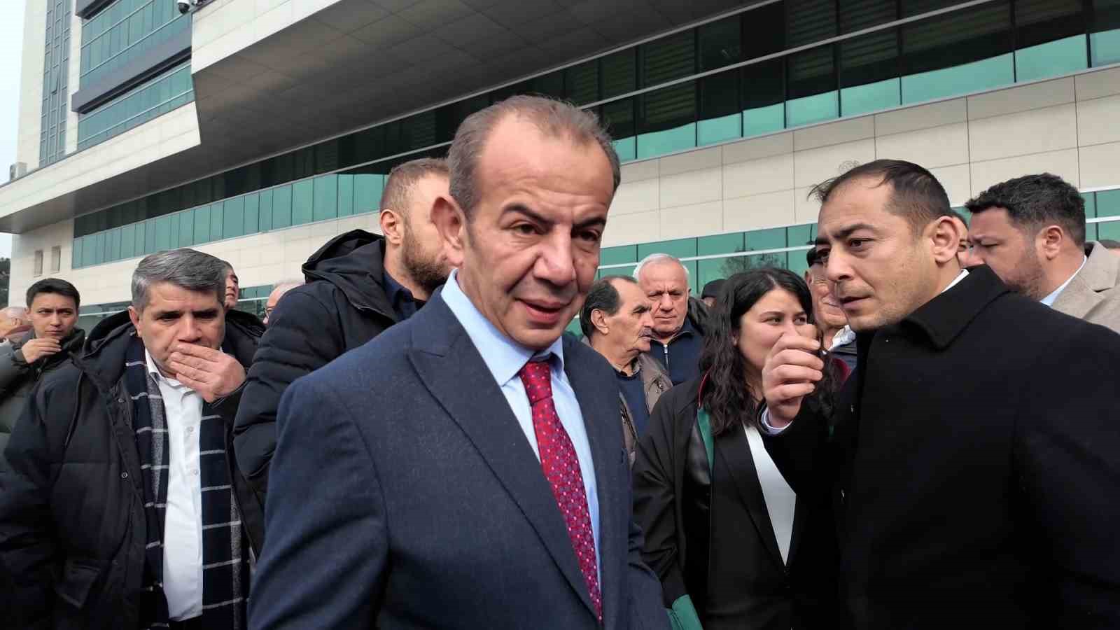 tanju ozcan ve chpli baskanlar cumhurbaskanina hakaret davasindan beraat etti 2 9VrFmI1F