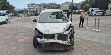 tankin-namlusunun-saplandigi-arac-15-temmuzun-sessiz-tanigi-mkyfhbOY.jpg
