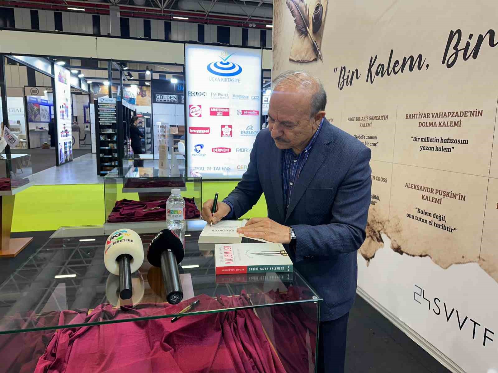 Tarihe iz bırakan kalemler, 32’nci İstanbul Kırtasiye Fuarı’nda sergilendi 10 tarihe iz birakan kalemler 32nci istanbul kirtasiye fuarinda sergilendi 6 1GKqwXUh