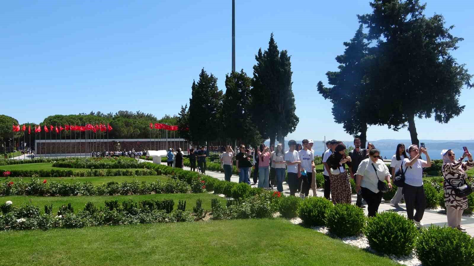 tarihi alanda 57 alay nobete devam ediyor 3 TJjVmb4h