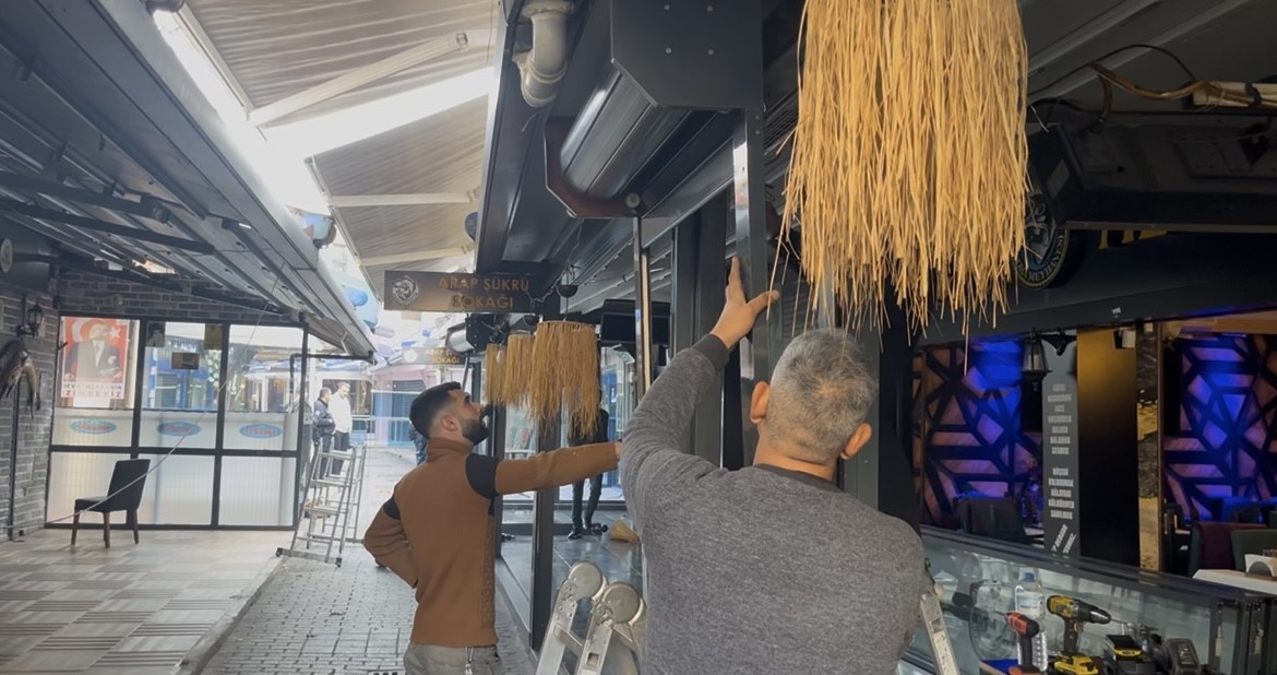 tarihi arap sukru sokaginda tente krizi 3 nS48JD1K