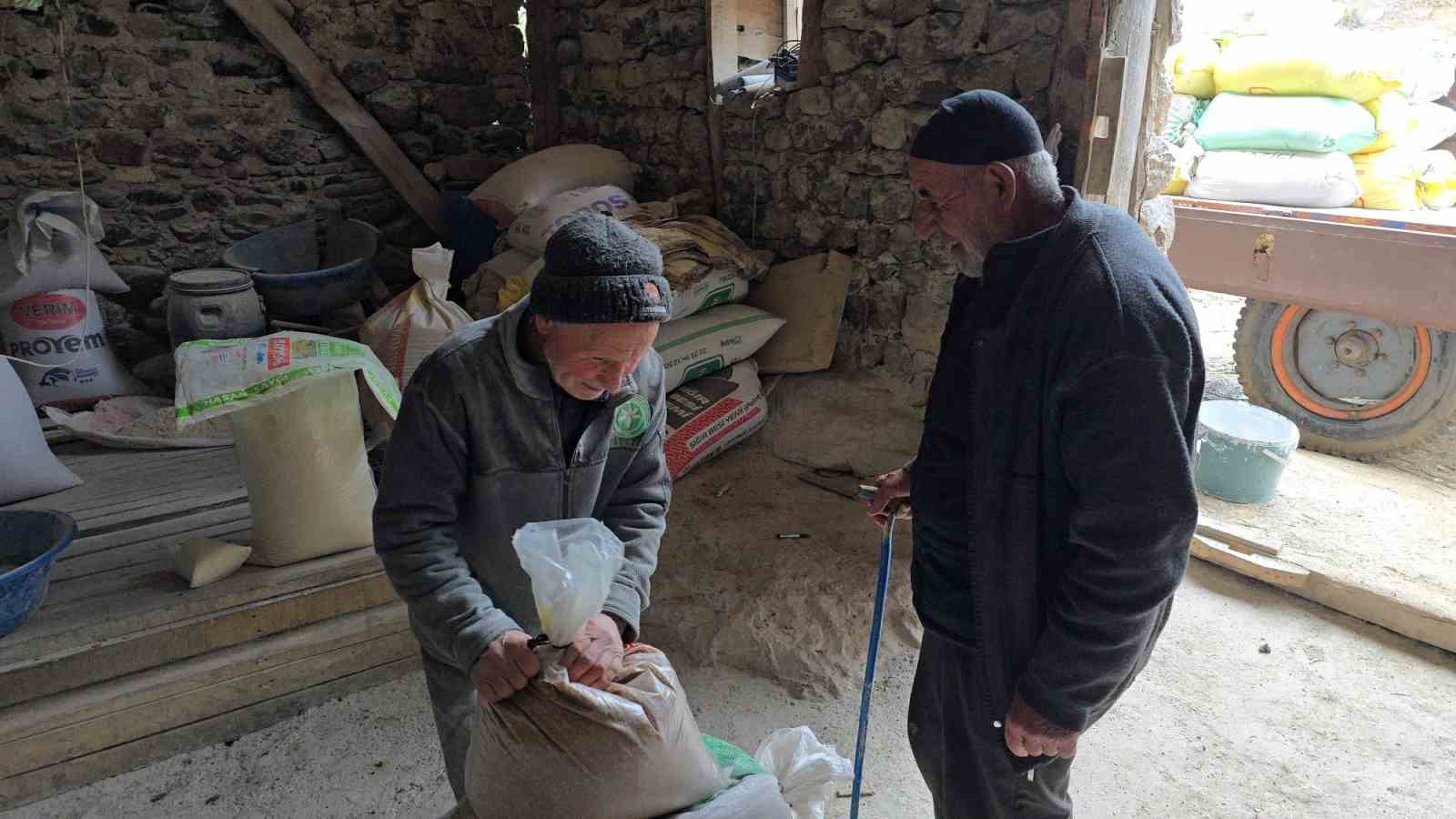 tarihi degirmen suyun gucuyle 300 yildir ayakta 5 8aKRRwuK