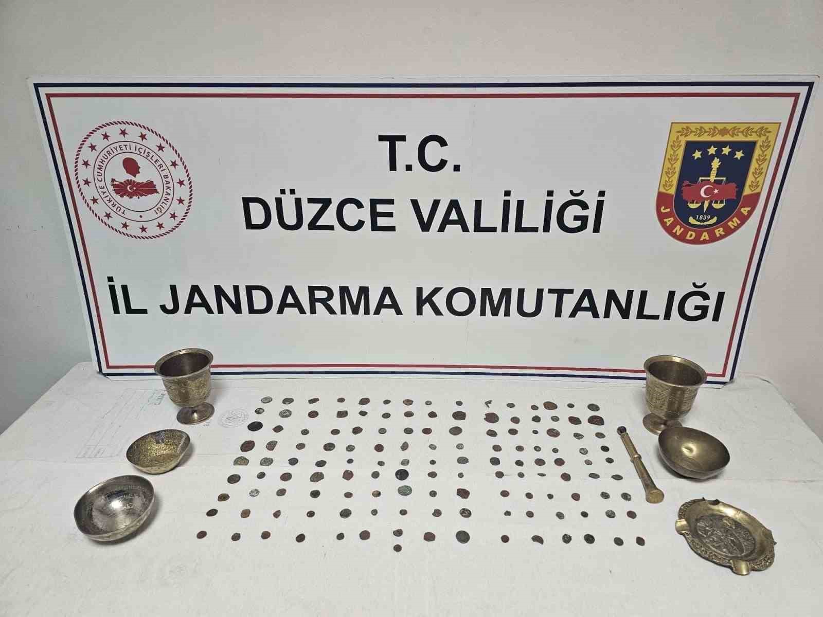 tarihi eserleri 120 bin dolara satacakti 0