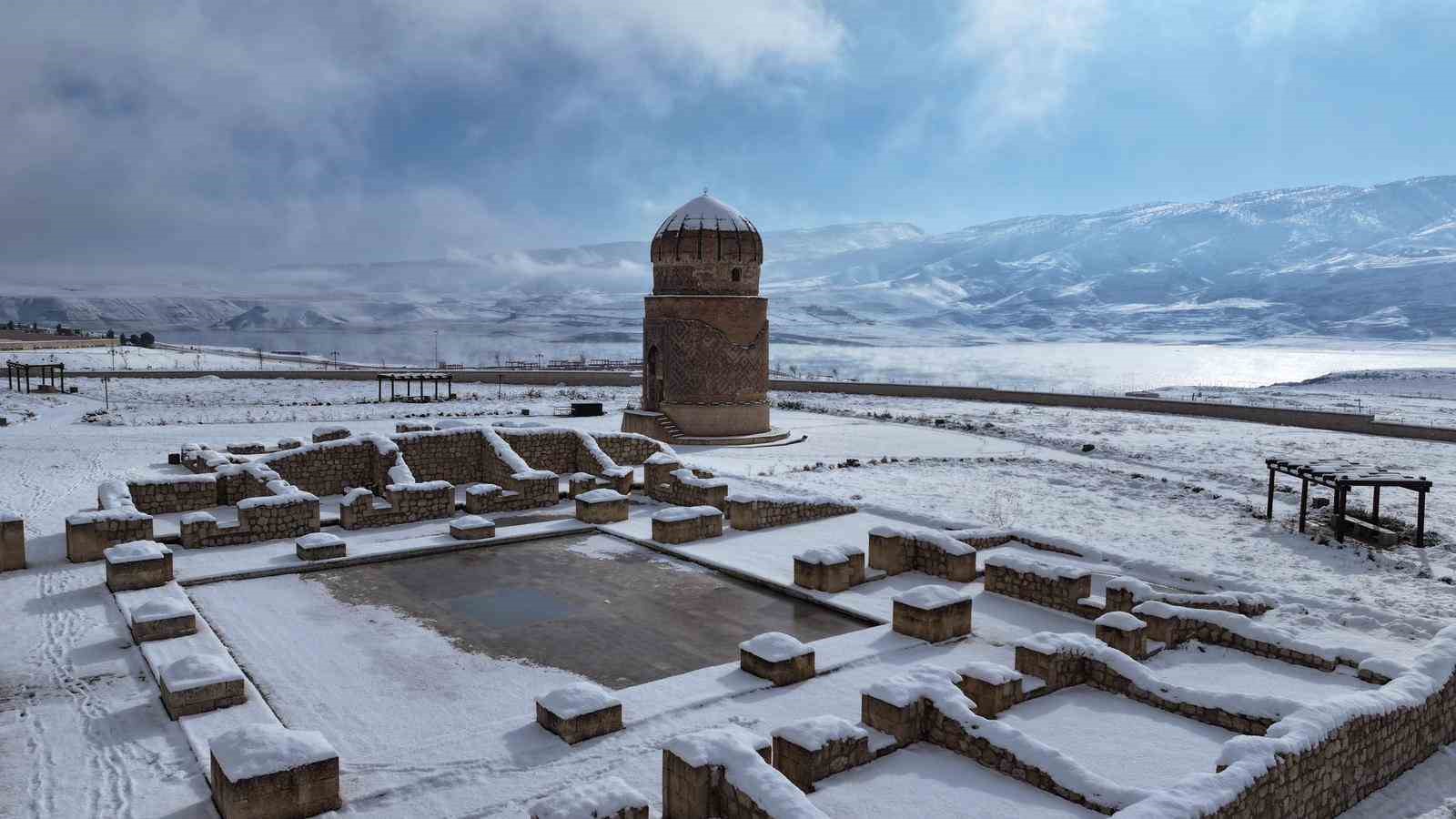 tarihi hasankeyfte kar manzaralari 5 pyPAffdI