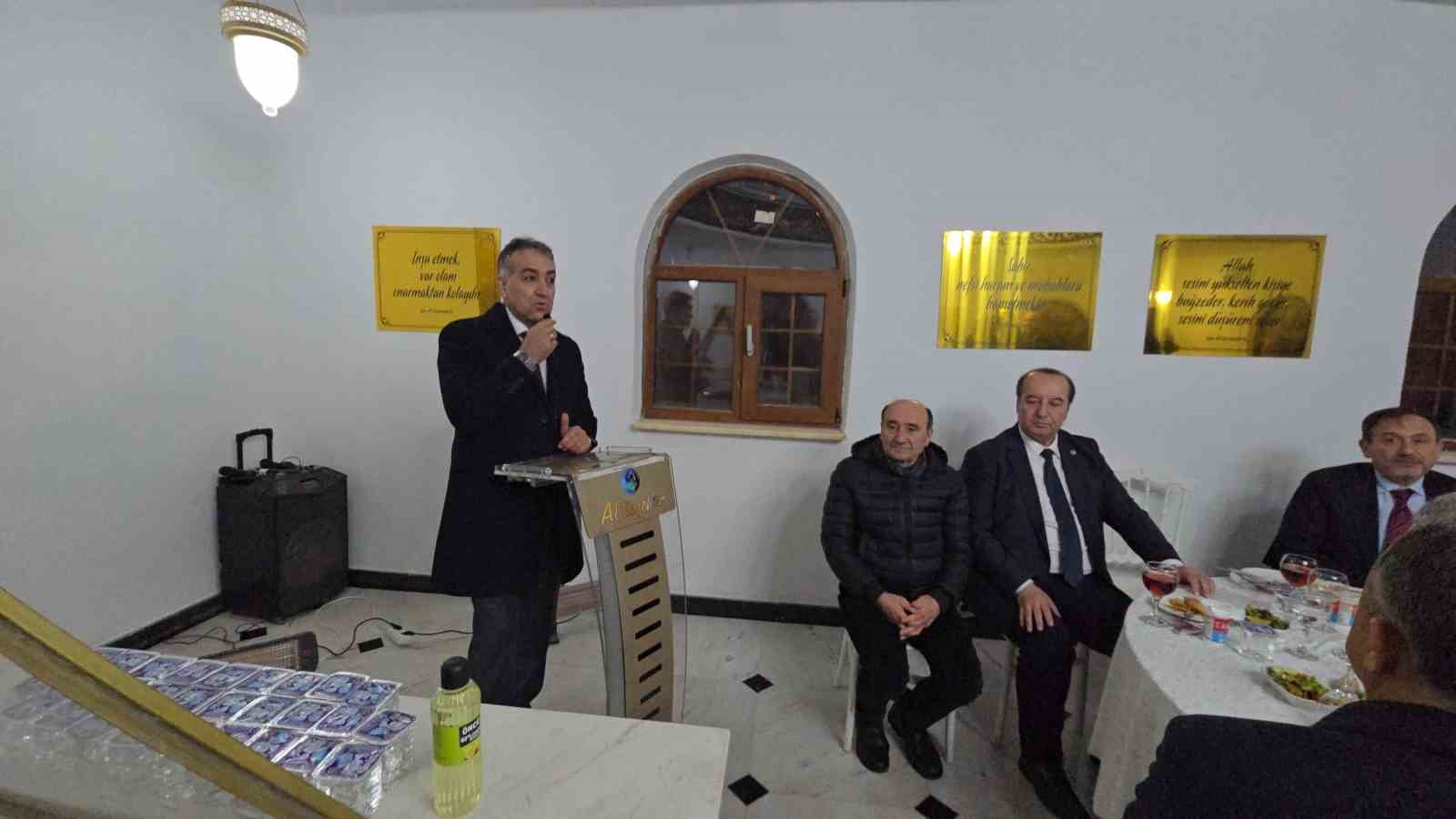 Tarihi "Sığırcık Suyu" dualarla yeniden hizmete açıldı 6 tarihi sigircik suyu dualarla yeniden hizmete acildi 2 dkCMqyab
