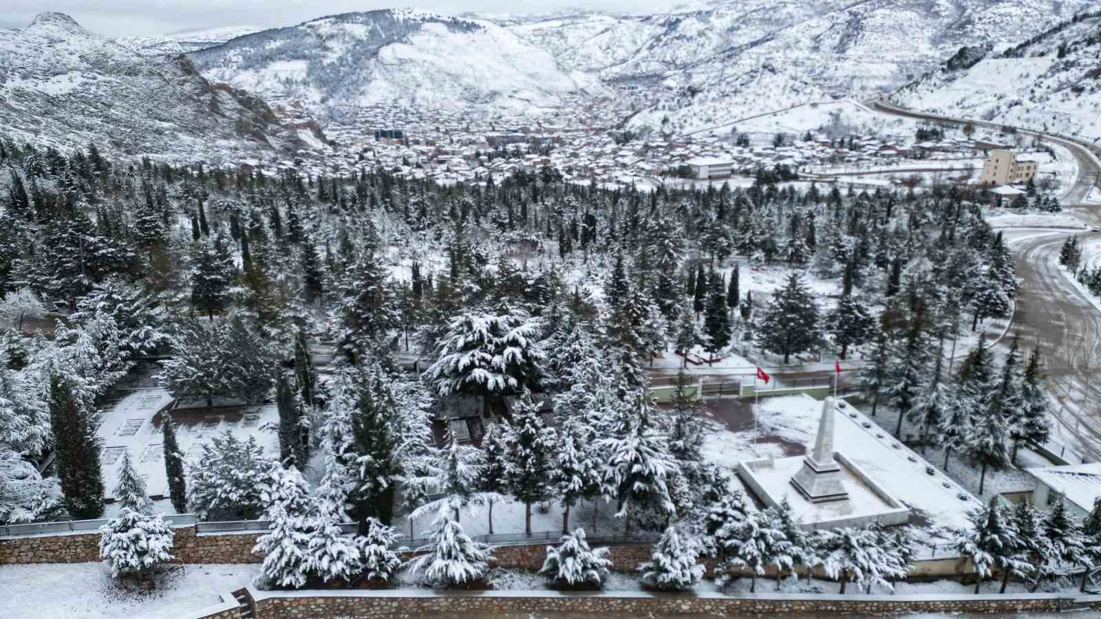 tarihi sulusokak beyaz ortuyle gorsel solen sundu 10 mr27ew5w