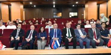 tarihin-izinde-tekirdag-konferansinda-kentin-tarihi-gelisimi-kulturel-mirasi-ve-stratejik-onemi-anlatildi-FjsjWk2l.jpg