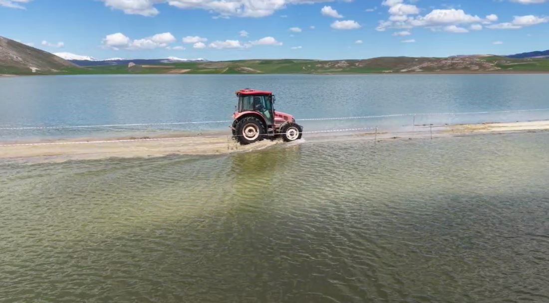 Tarım arazileri sular altında kaldı, 30 hane ile ulaşım kesildi 6 tarim arazileri sular altinda kaldi 30 hane ile ulasim kesildi 2 p3MSQmdt