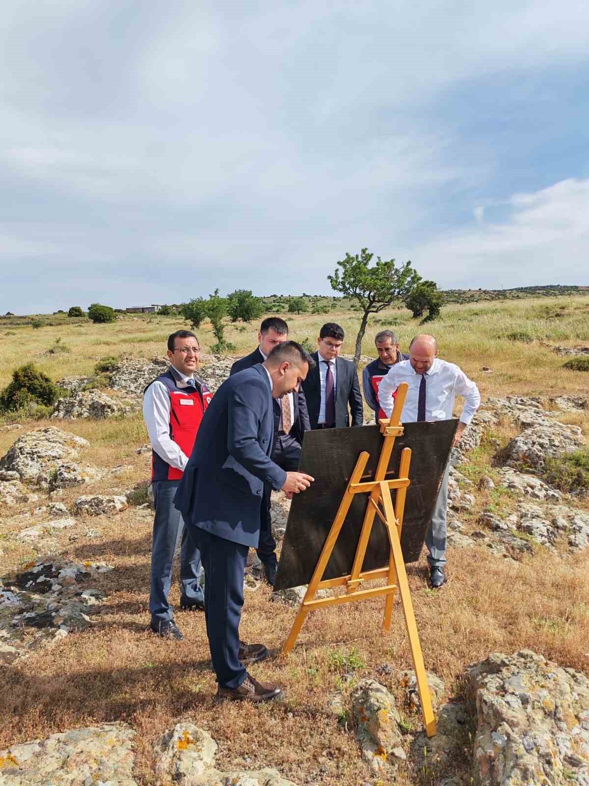 tarim reformu genel mudur yardimcisi karabulut canakkalede incelemelerde bulundu 6 KYj1Vefj