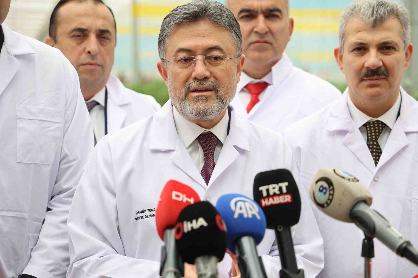 tarim ve orman bakani ibrahim yumakli aksarayda 4 YyYRGNbh