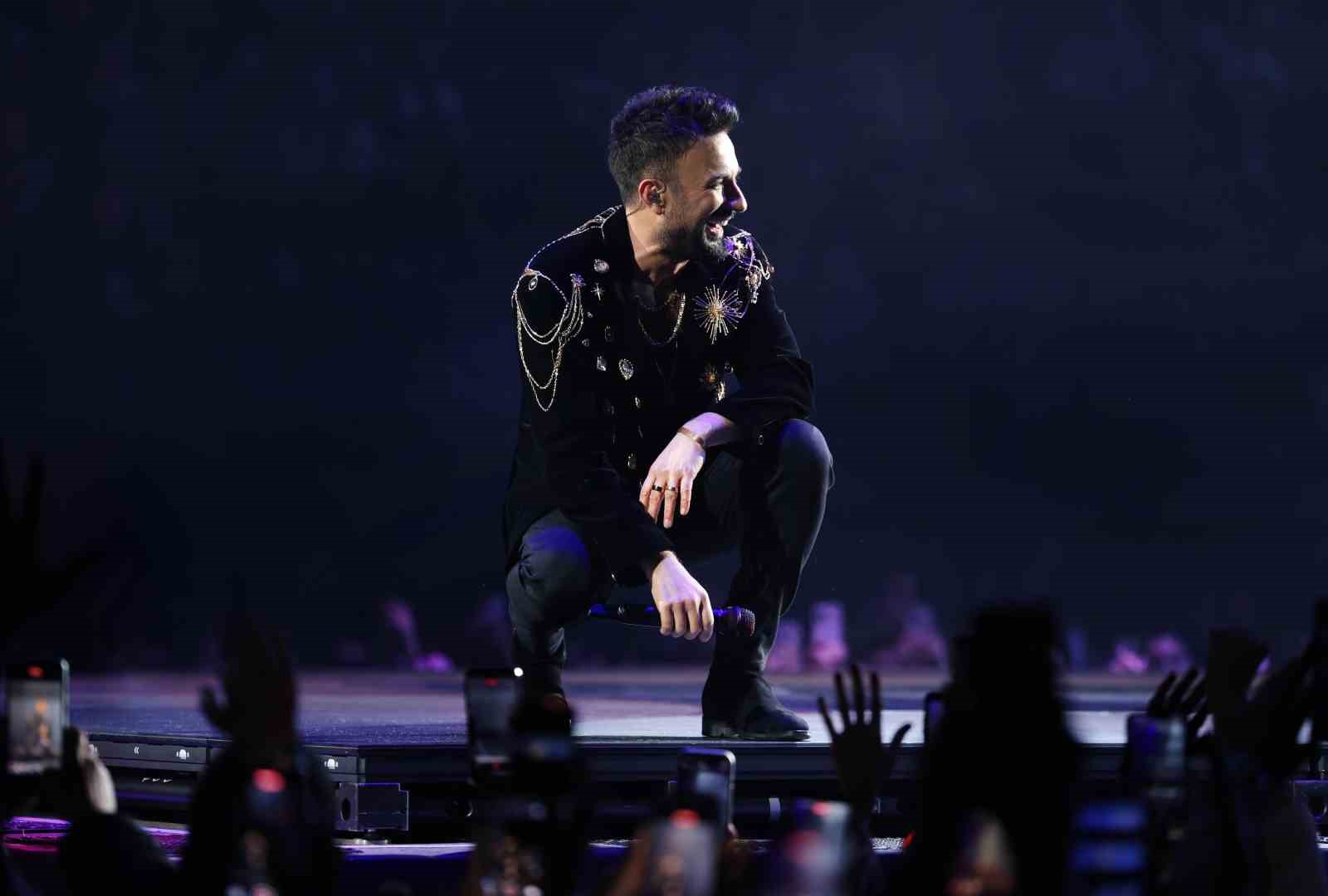 tarkani 9 gundur suren konser serisinde yaklasik 50 bin kisi dinledi 3 QpWfLwv7