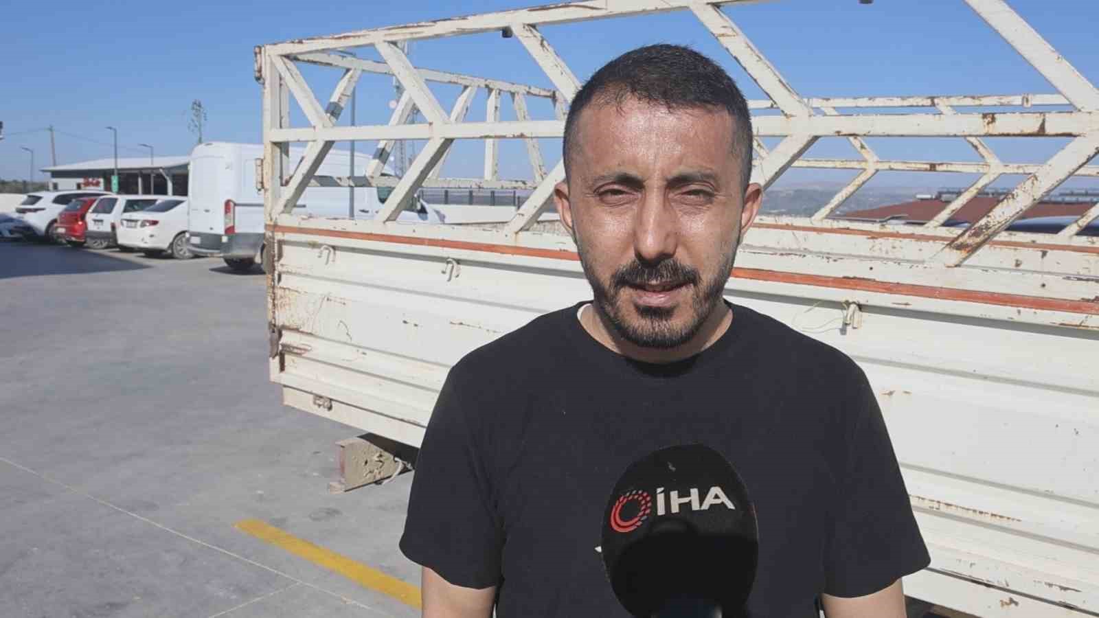 tarlaya giderken kaybolup 43 saat sonra yarali halde bulunan yasli adam taburcu edildi 1 YwJy7LXa