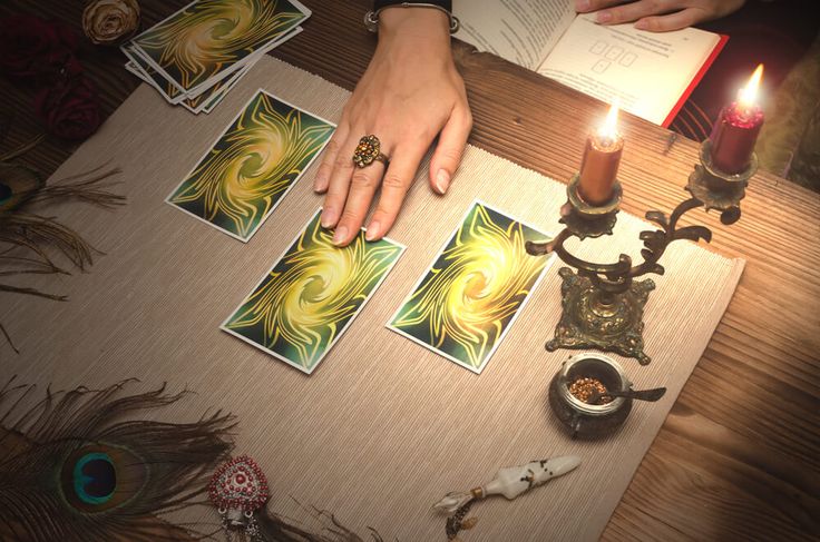 İşte burcunuza göre 31 Ekim 2025 günlük tarot kart açılımı ve kartların rehberliğiyle bugünün enerjisi…