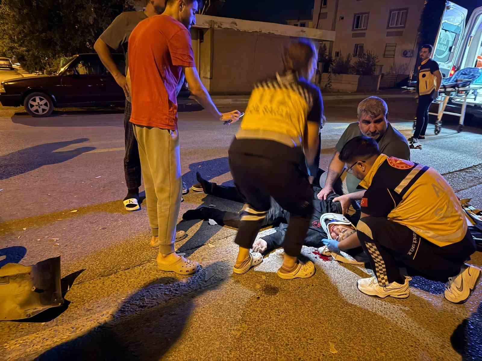 Tarsus’ta 2 ayrı motosiklet kazasında 1’i ağır olmak üzere 3 kişi yaralandı 4 tarsusta 2 ayri motosiklet kazasinda 1i agir olmak uzere 3 kisi yaralandi 0 9m89X6eh