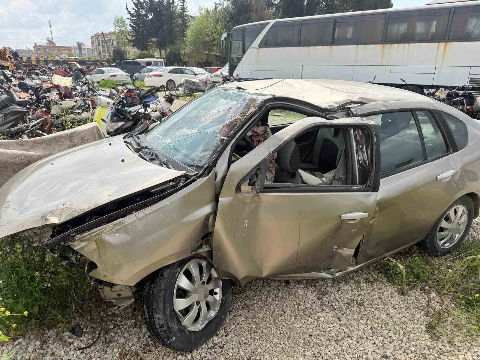 tarsusta feci kaza 2 olu 2 yarali 0 cyg73Z5B