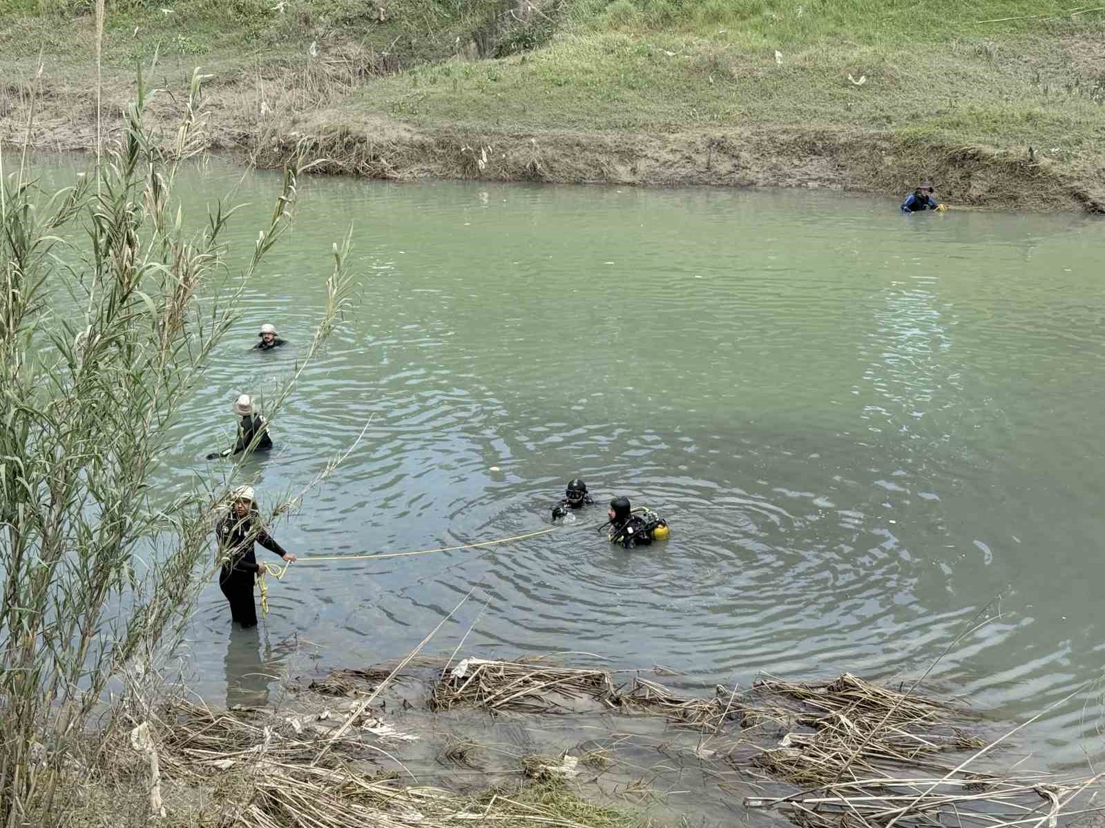 tarsusta irmakta kaybolan genci arama calismalari suruyor 2 7wkNRXIR