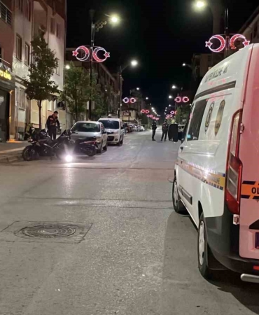 tartisma-bicakli-kavgaya-donustu-1i-agir-4-yarali-CrcdL7Pa.jpg