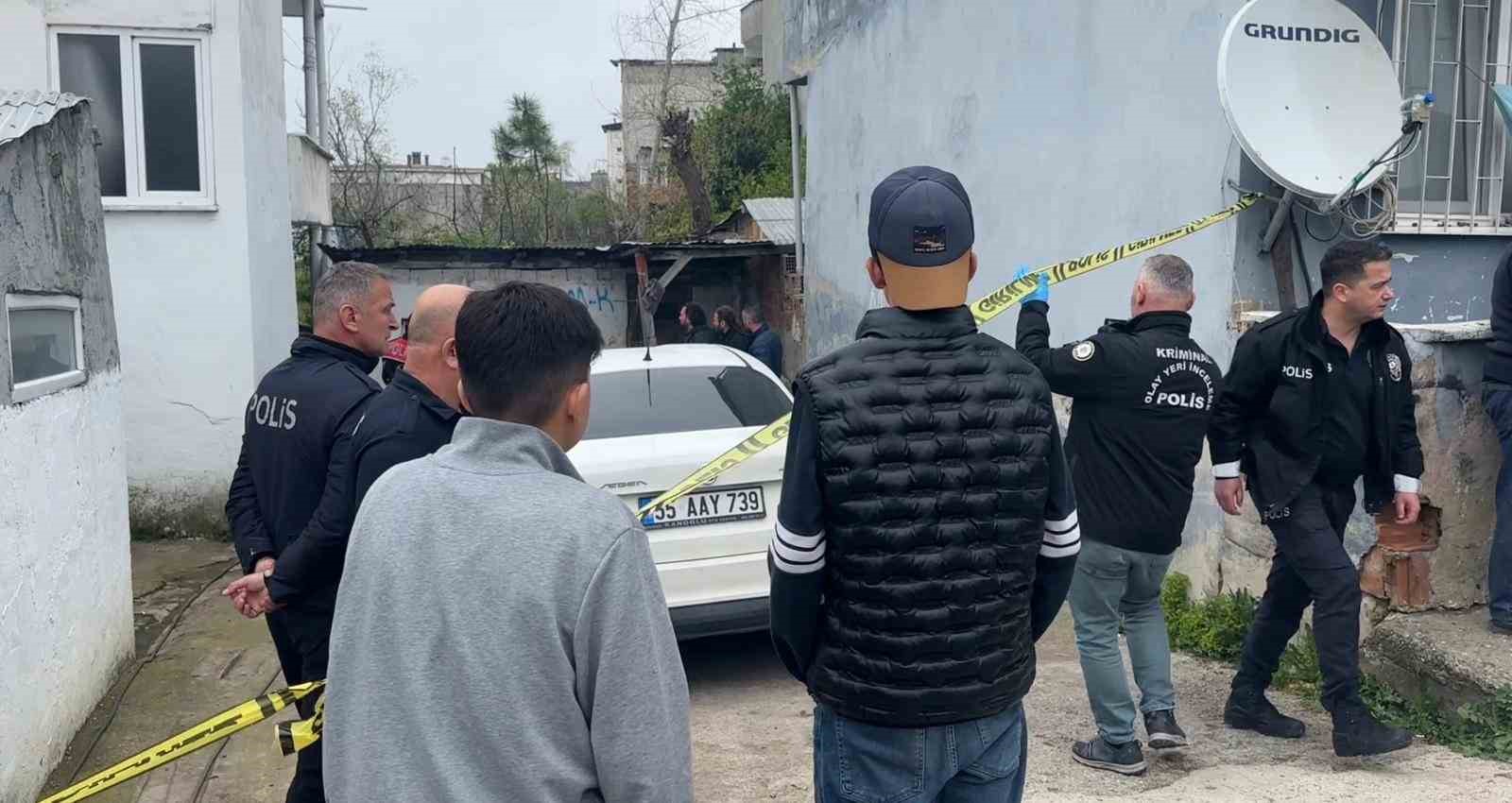 Tartıştığı annesini vurup intihar etti 6 tartistigi annesini vurup intihar etti 2 VmkVCXgV