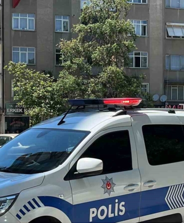 tartistigi-apartman-yoneticisini-bicakladi-B76s8iwF.jpg