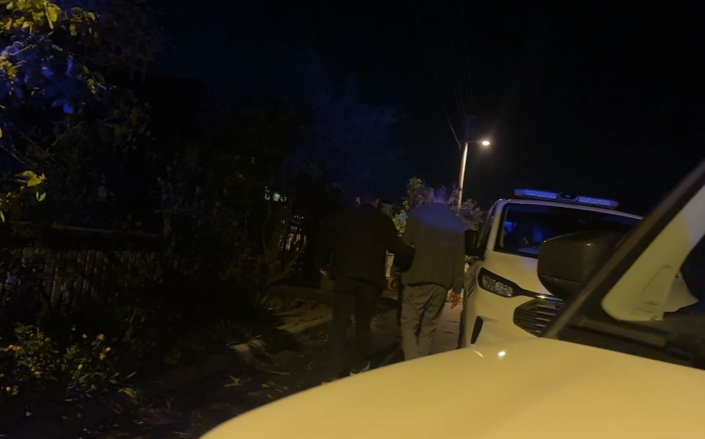 tartistigi babasini bicakladi ekipler tarafindan gozaltina alindi 3 8ddebj2z