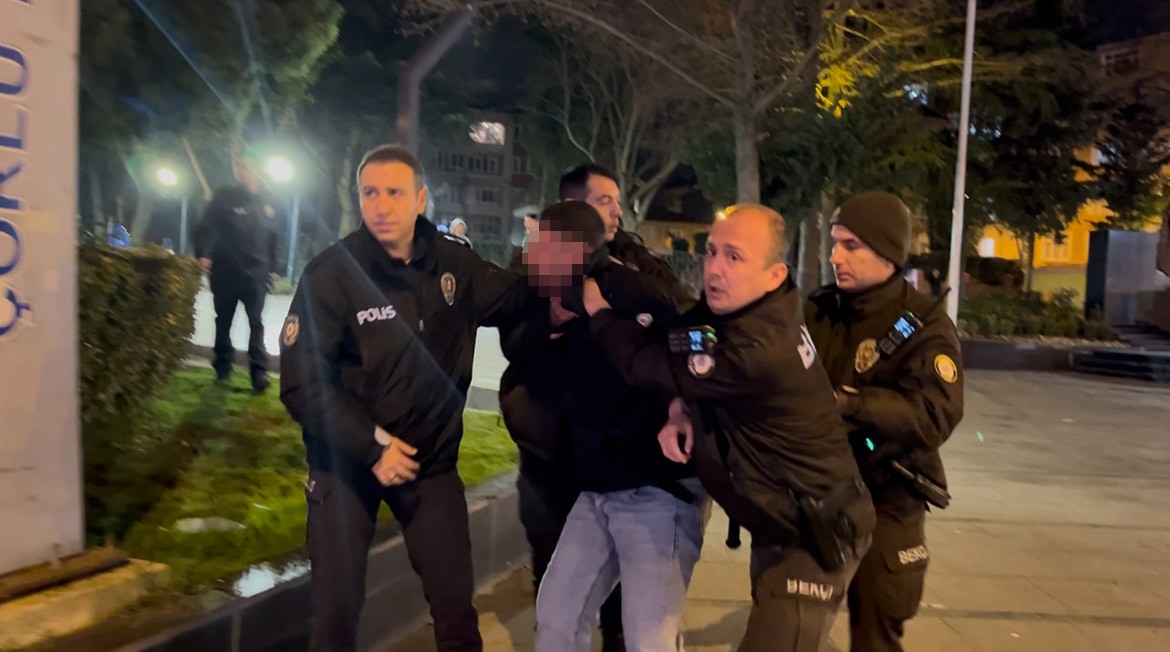 tartistigi gencin basinda icki sisesini kirdi 4 S6l1JtUt