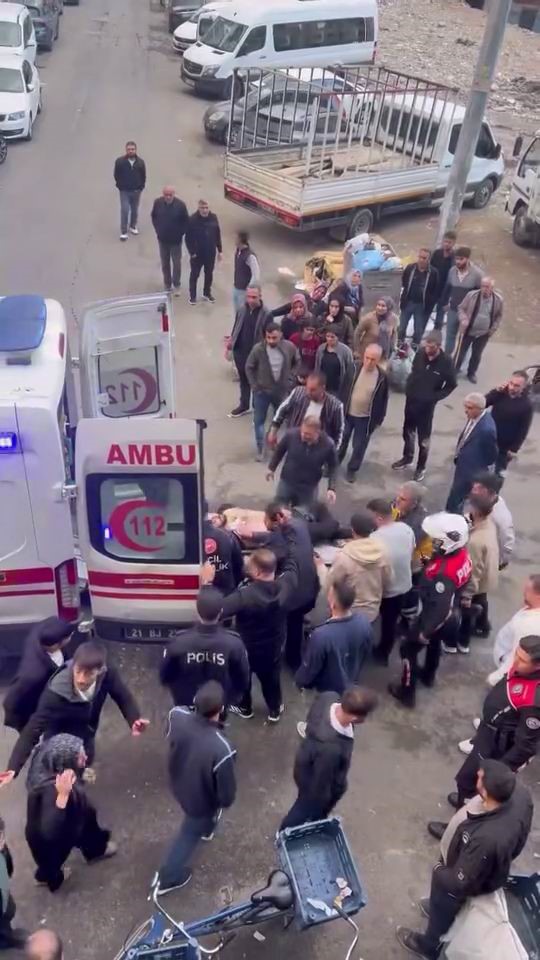 tartistigi husumetlileri bir gun sonra kursun yagdirdi 1 olu 0 9ulNICgR