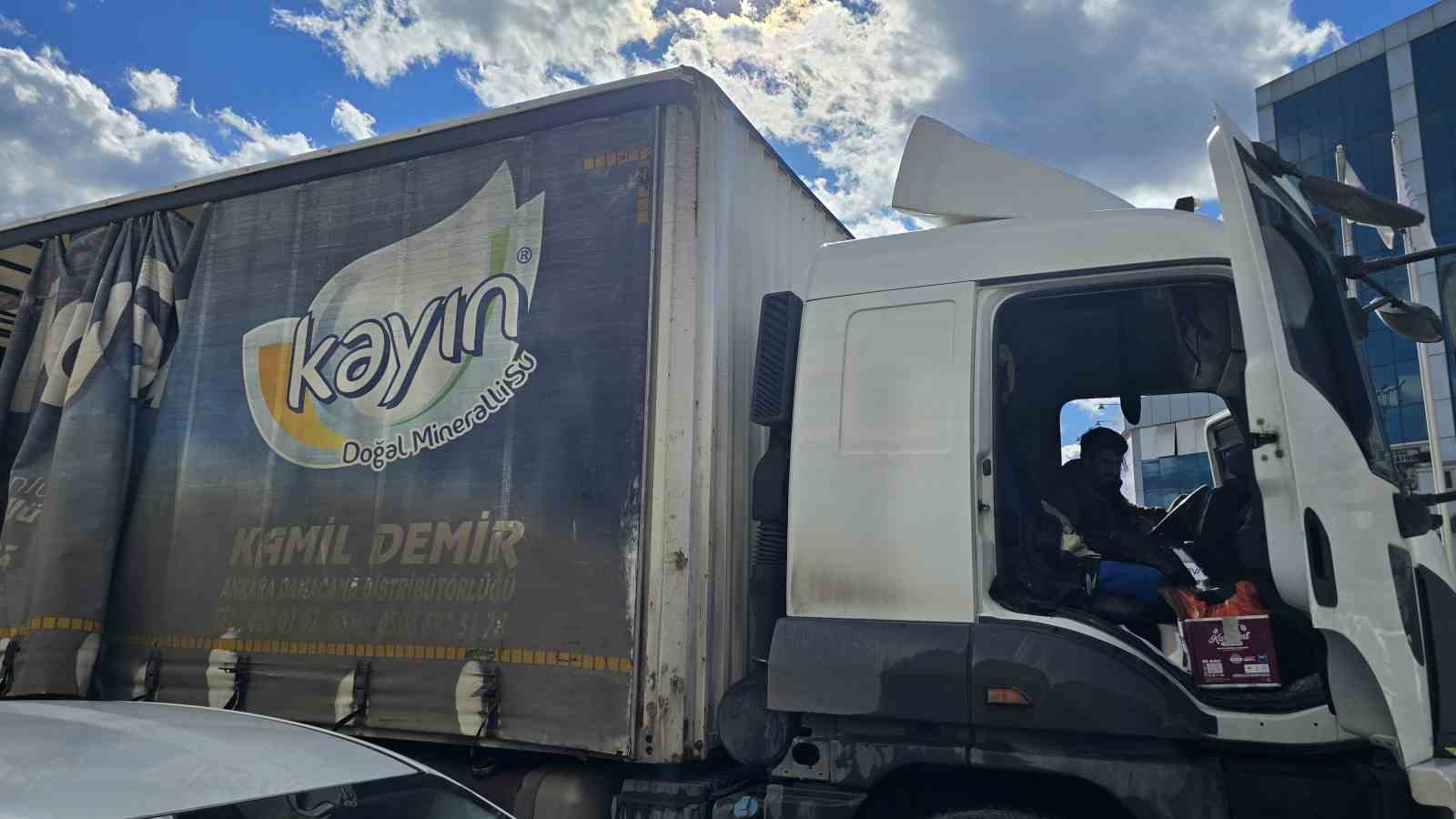 tasidigi sularla yanginin buyumesini engelledi 2 IH2XGRtw