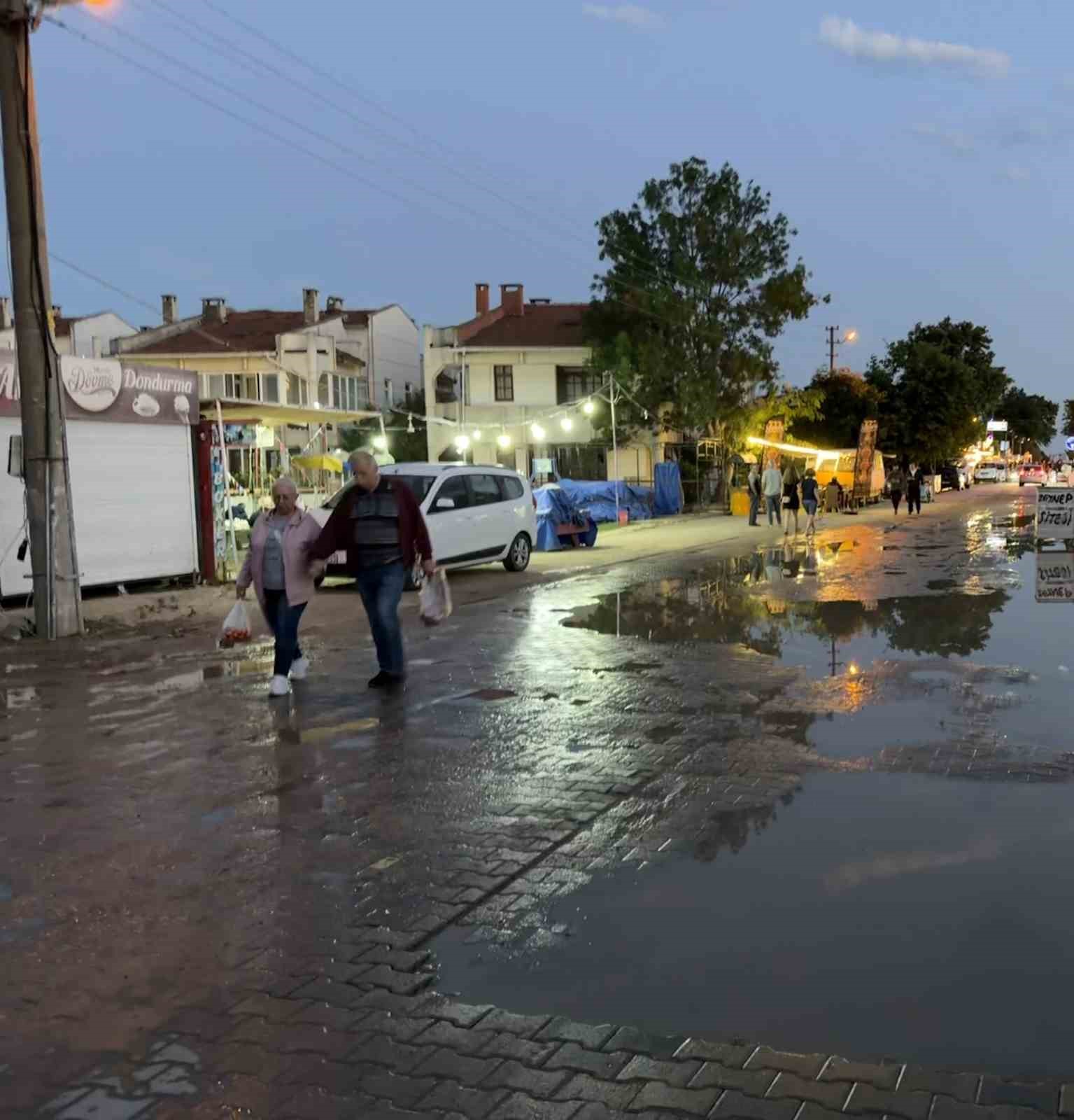 tatil beldesi degil camur deryasi 0 w1KJ5vqy
