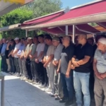 tatil-yolunda-can-veren-anne-ve-kizi-topraga-verildi-JTsDUakV.jpg