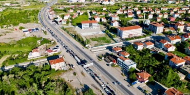 tatilcilerin-donus-yolundaki-yogunlugu-suruyor-TBAL3eHP.jpg