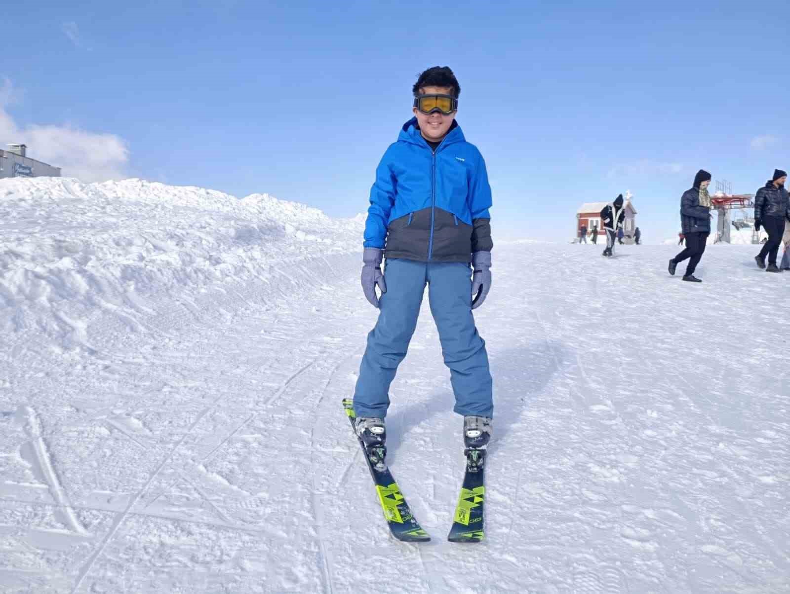 Tatille birlikte kayak merkezlerinde yoğunluk: Yedikuyular’da kar keyfi 9 tatille birlikte kayak merkezlerinde yogunluk yedikuyularda kar keyfi 5 thFNCNp8