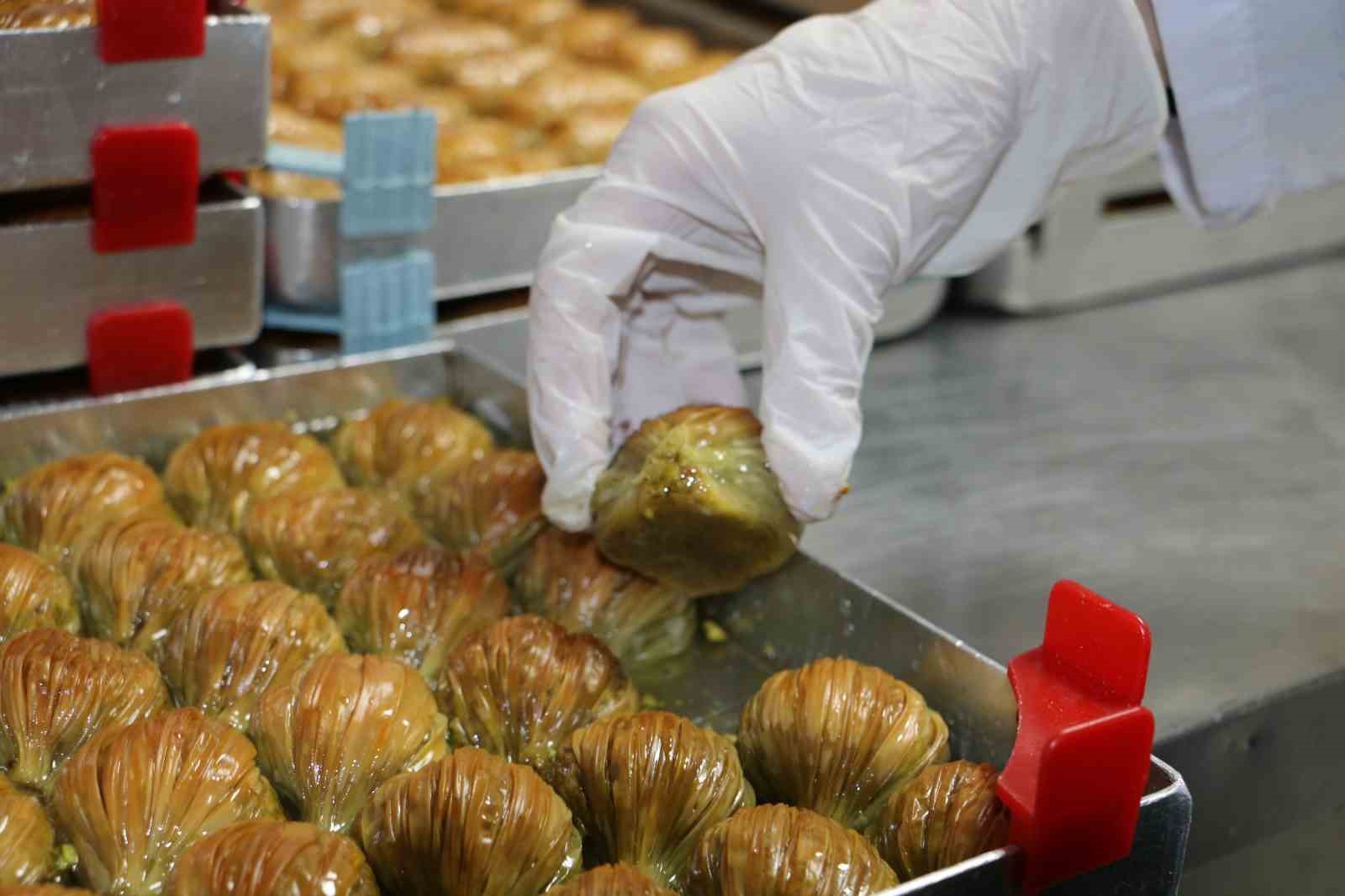 tatli imalathanelerinde ramazan yogunlugunda da hijyen ve kaliteden odun verilmiyor 1 wWAdgkwe
