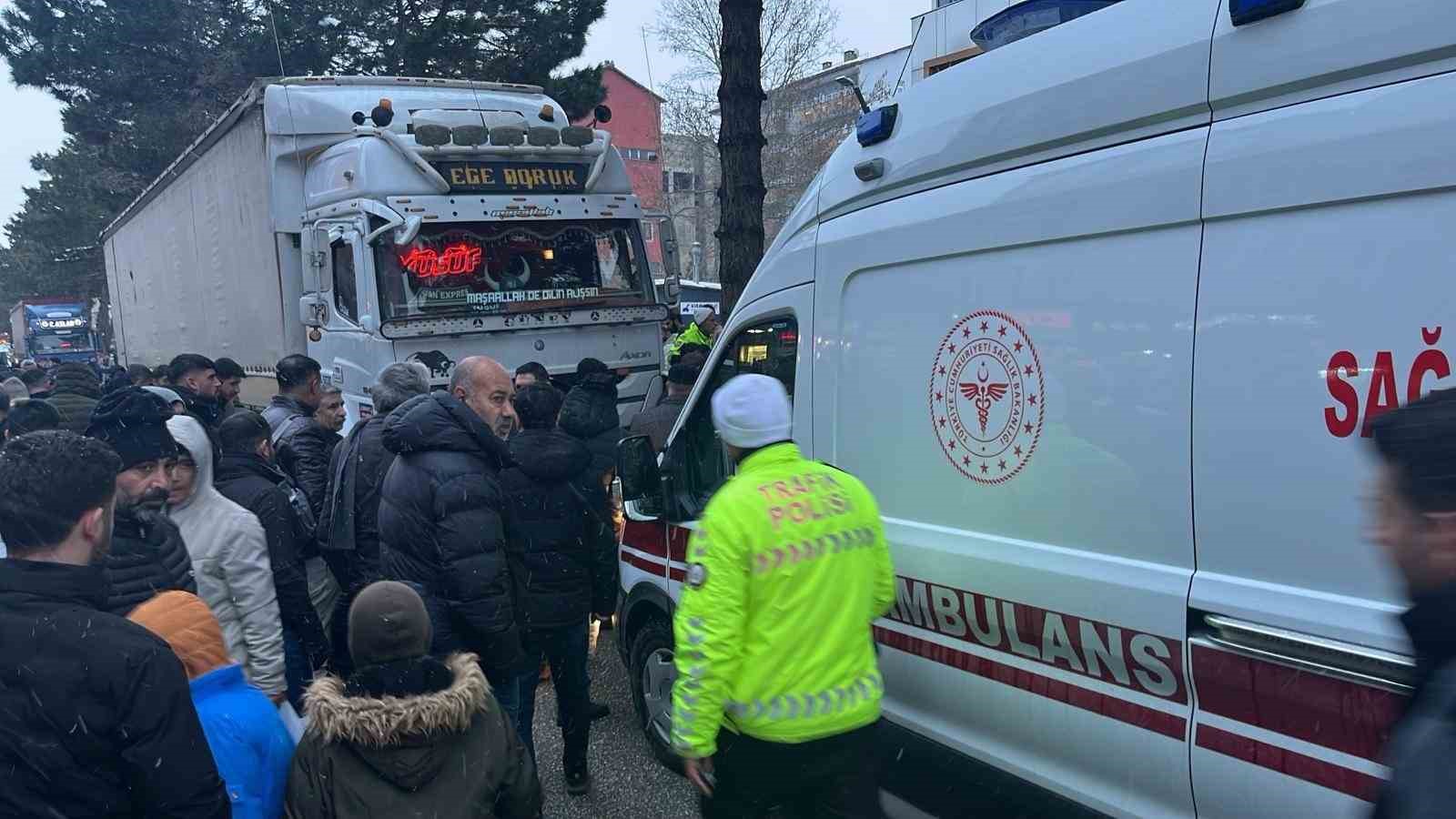 tatvanda tirin carpmasi sonucu bir kisi hayatini kaybetti 0 3ON46LBh