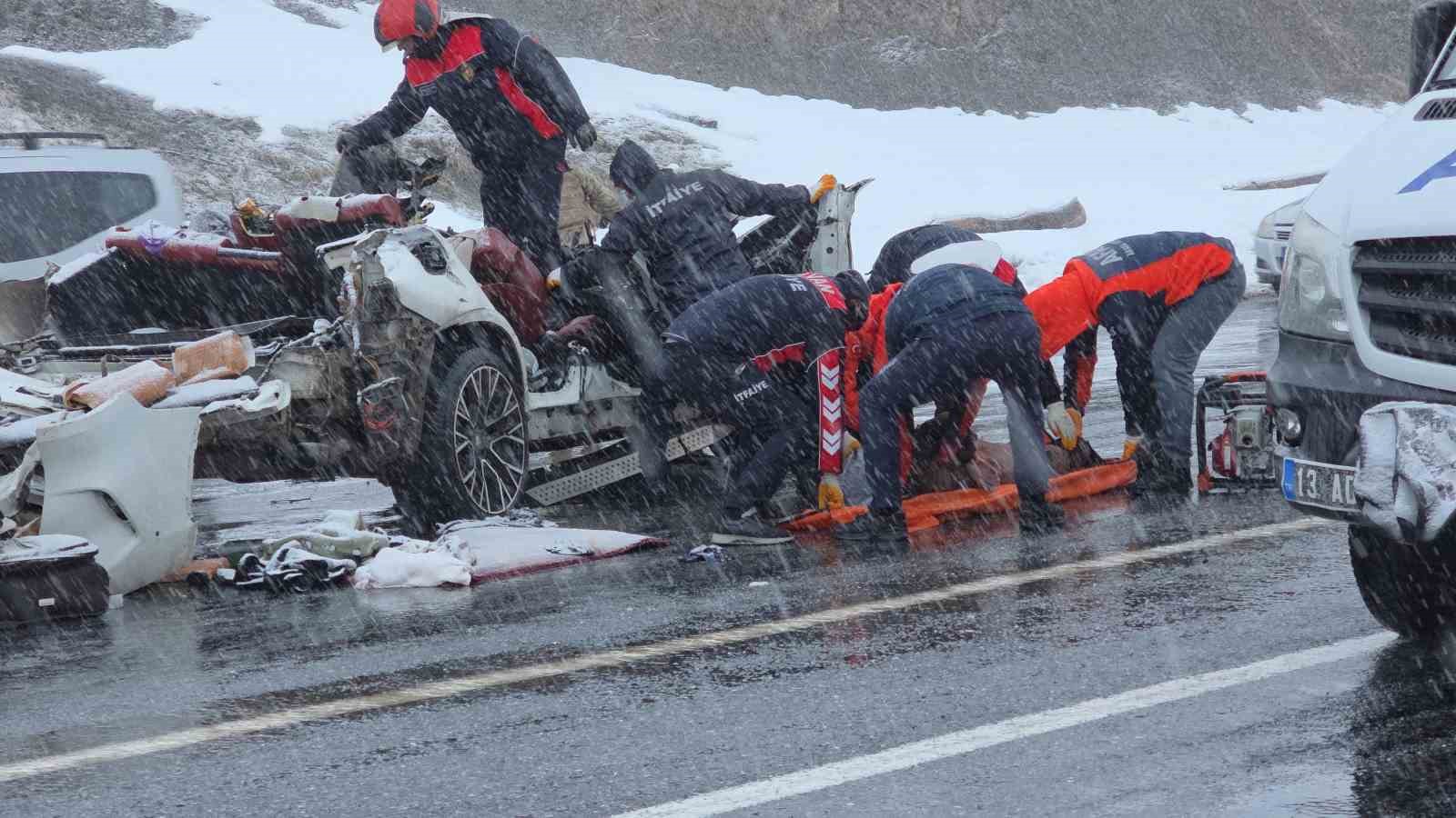 tatvandaki feci kazada kari koca hayatini kaybetti 2 fMJsgZaK