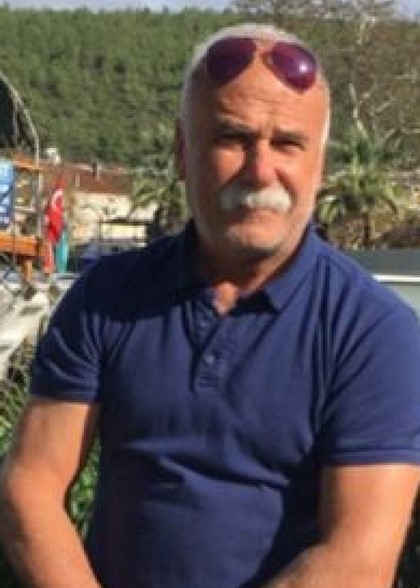 tavuklarini yiyen kopekleri oldurunce tutuklandi 2 2sI84nnk