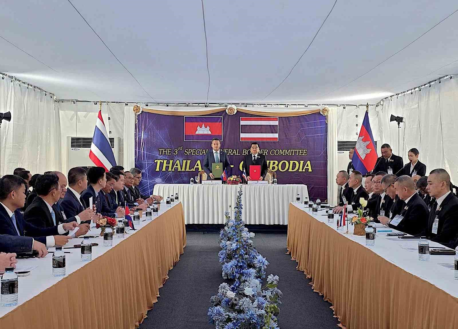 tayland ile kambocya arasinda ateskes imzalandi 1 7nF8SLr5