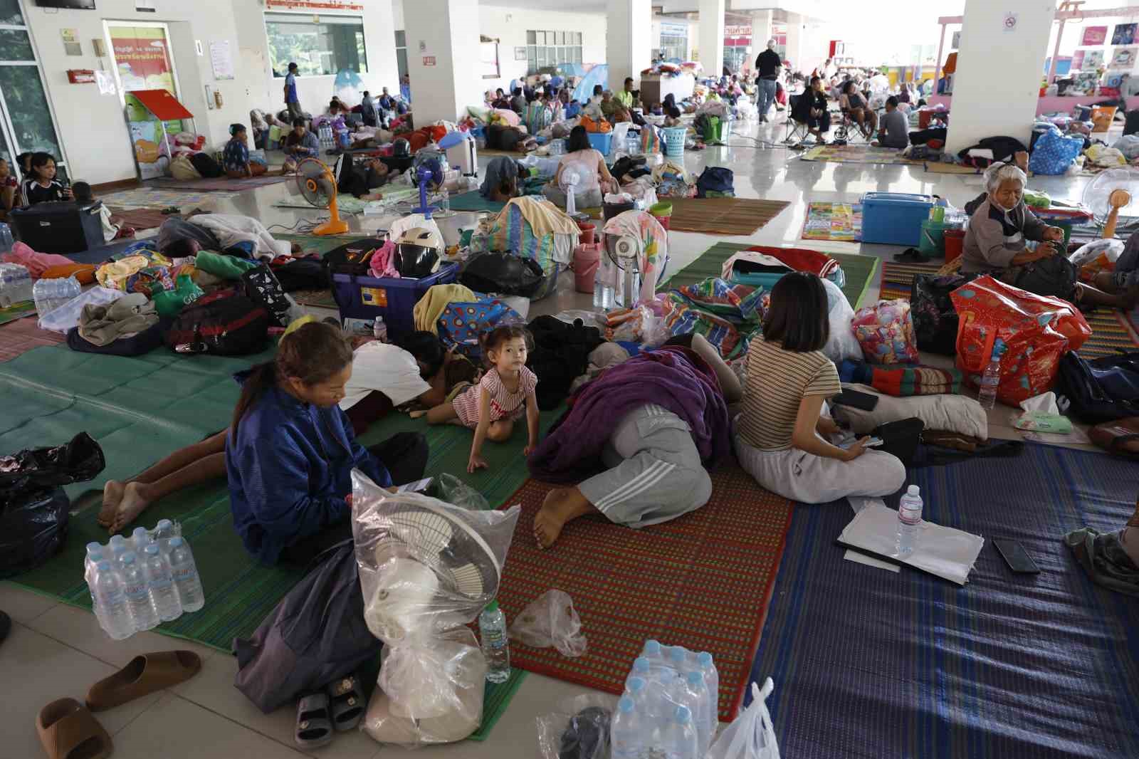 tayland ile kambocya arasindaki catismalarda can kaybi 11e yukseldi 7