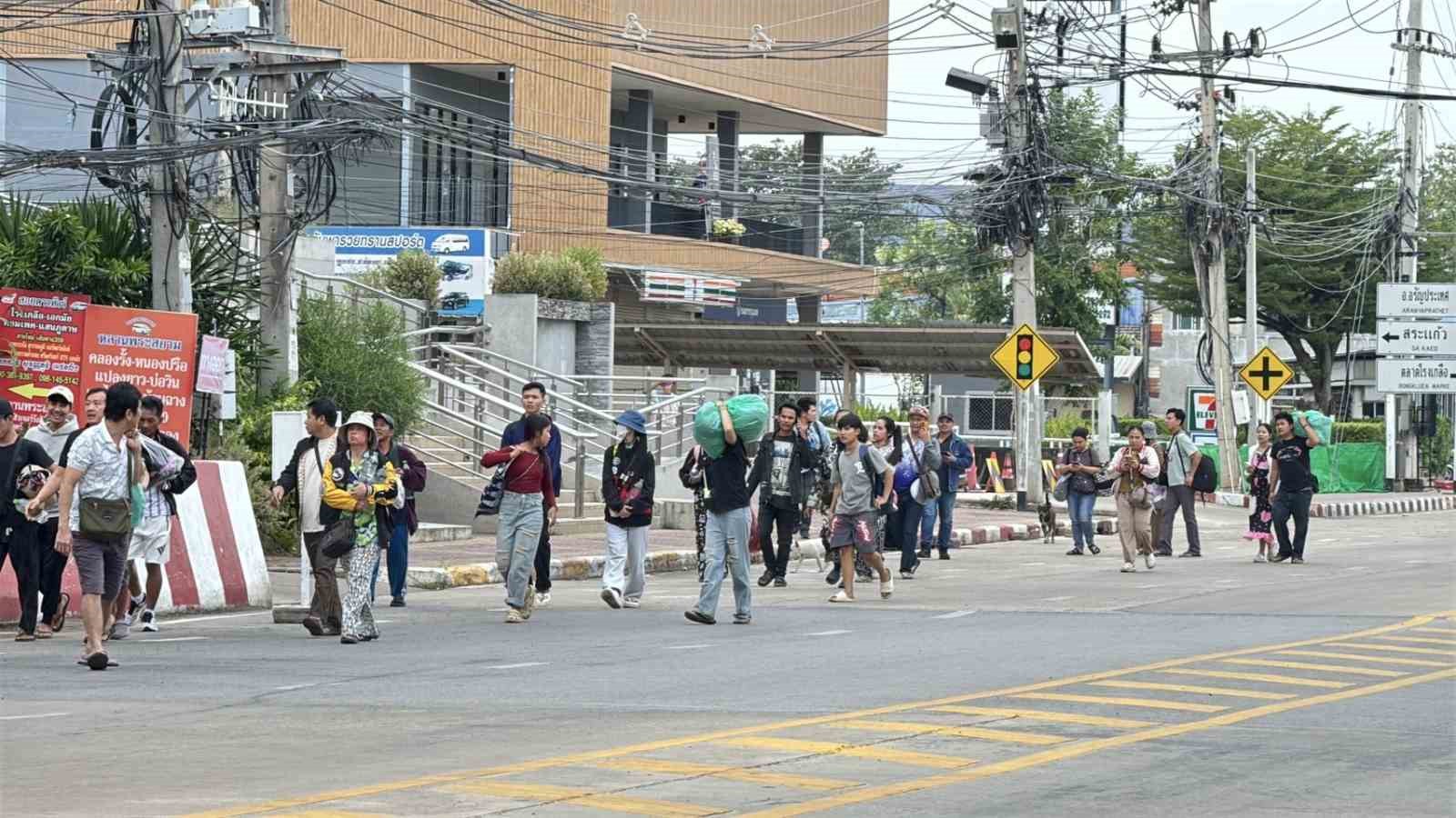 tayland ile kambocya arasindaki catismalarda can kaybi 22ye yukseldi 1 azPekAWG