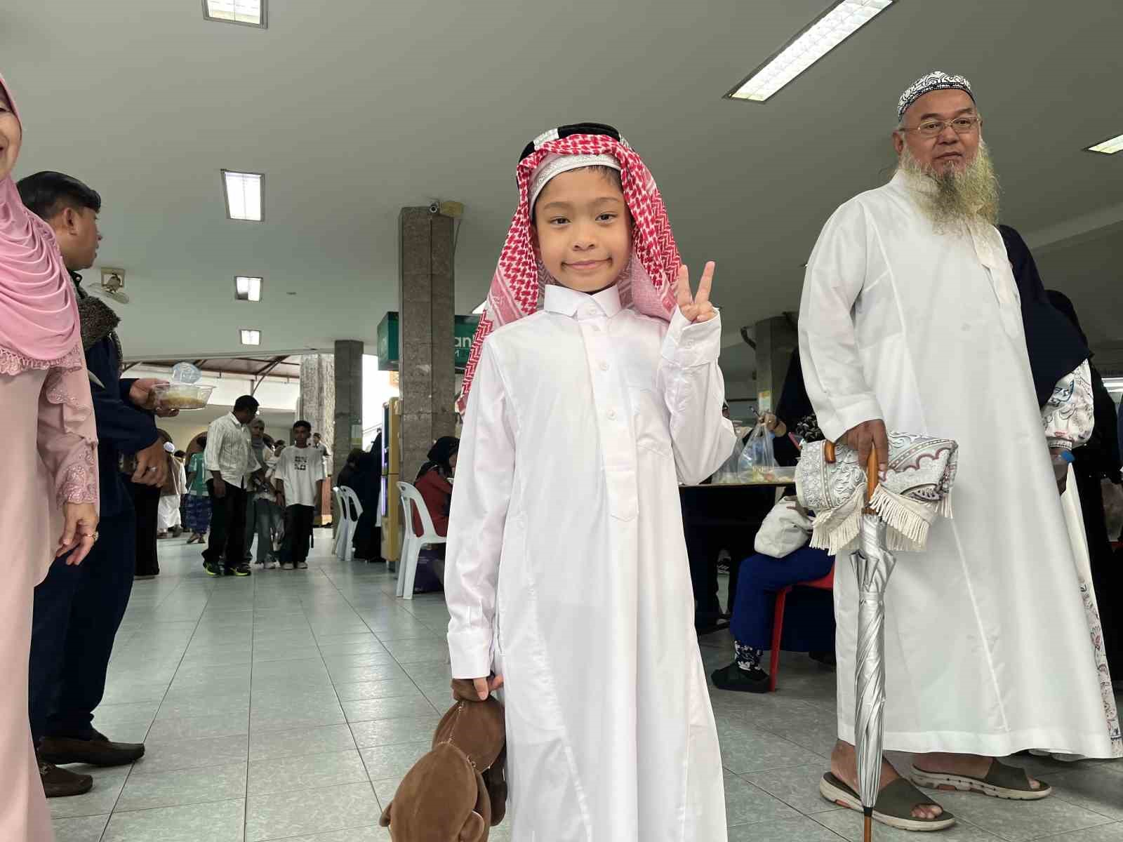 Tayland’da binlerce Müslüman Kurban Bayramı namazında bir araya geldi 10 taylandda binlerce musluman kurban bayrami namazinda bir araya geldi 6 2ajZ6sEd