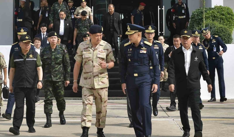 taylanddan-kambocya-ile-ateskesin-askiya-alinmasinin-ardindan-sinirda-tam-hazirlik-ilani-K8zfyVAi.jpg