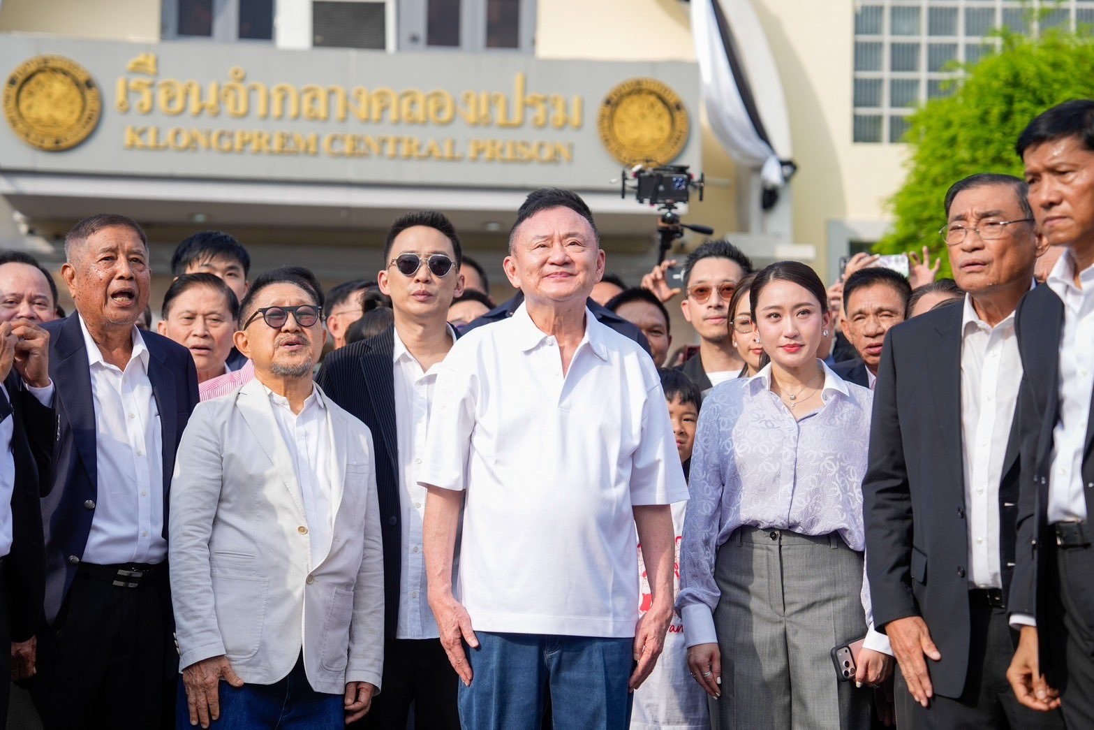 taylandin eski basbakani thaksin shinawatra tahliye edildi 3 3Rw862nS