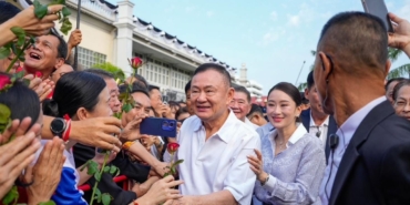 taylandin-eski-basbakani-thaksin-shinawatra-tahliye-edildi-sM6x4i11.jpg