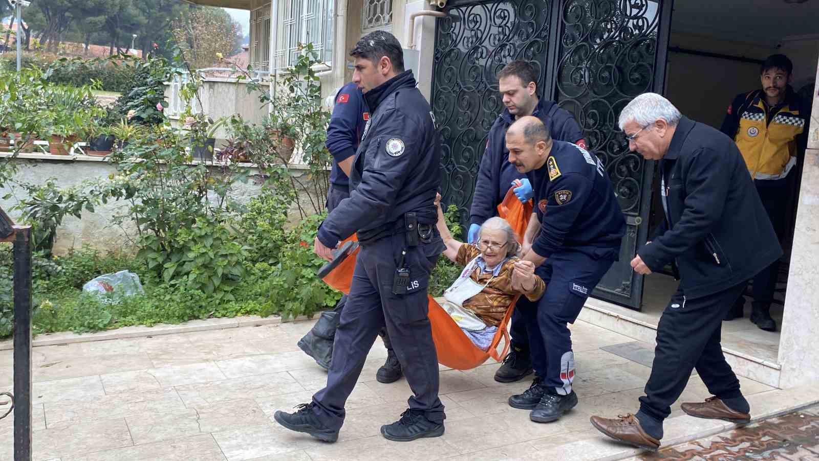taziye evine yemek yaparken evini yakiyordu 1
