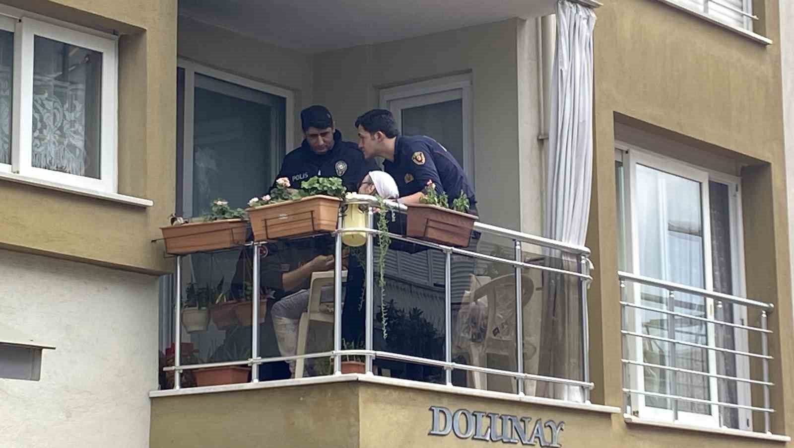 taziye evine yemek yaparken evini yakiyordu 5