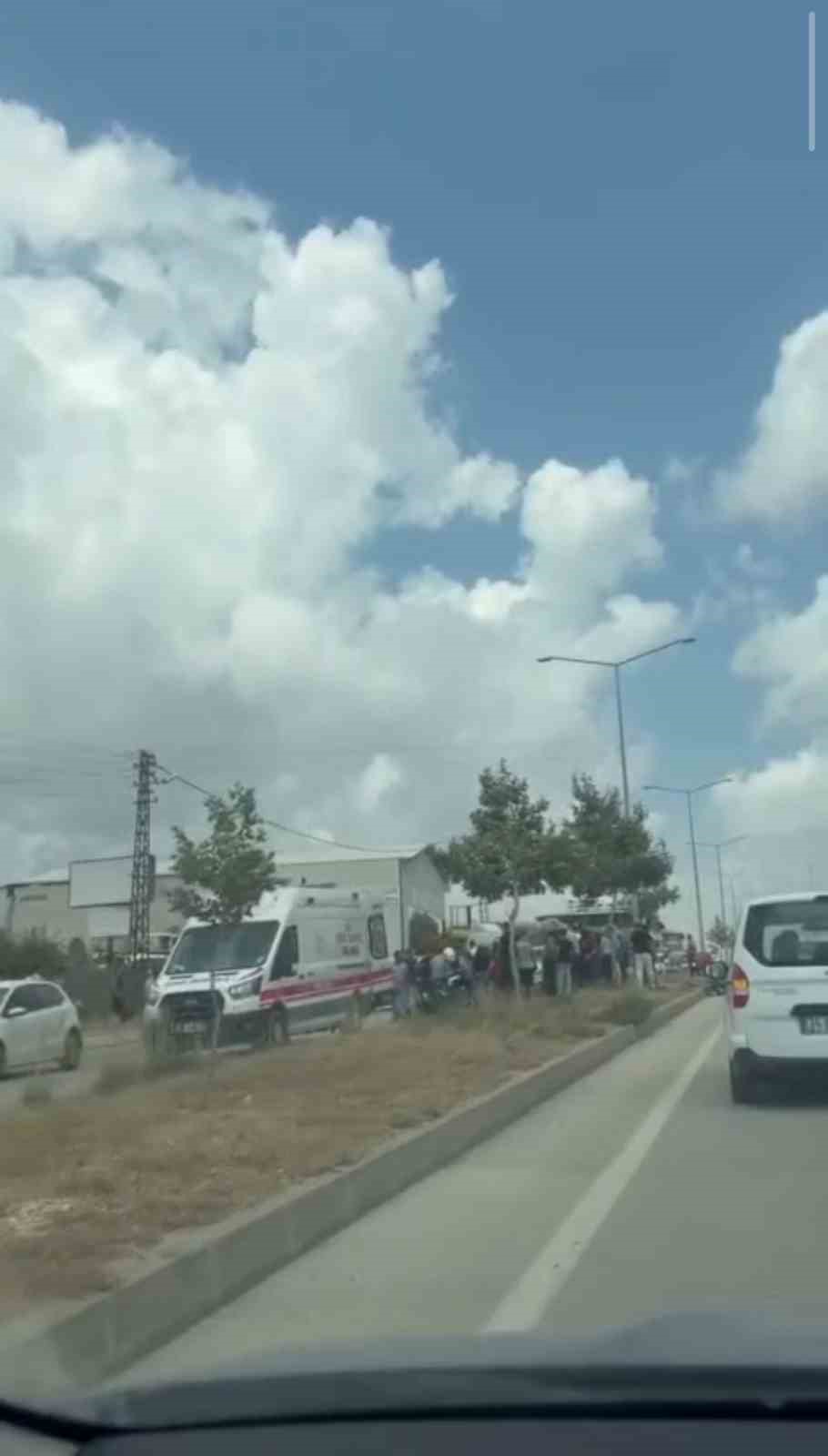 Taziyeye gitmek isterken otomobilin çarptığı yaşlı kadın hayatını kaybetti 6 taziyeye gitmek isterken otomobilin carptigi yasli kadin hayatini kaybetti 2 ZMwvcvcv